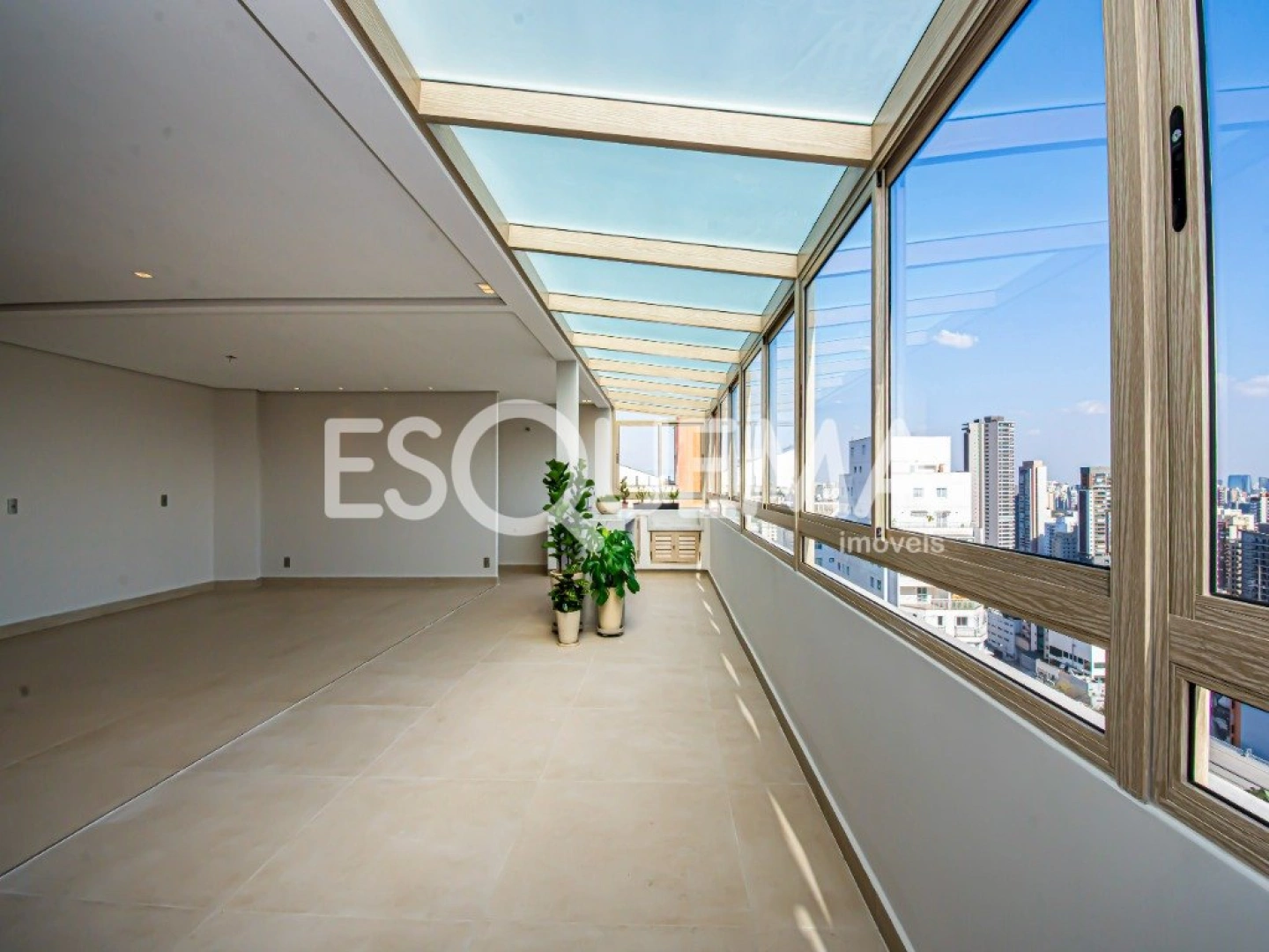 Penthouse reformada com vista 360° - Imagem 8