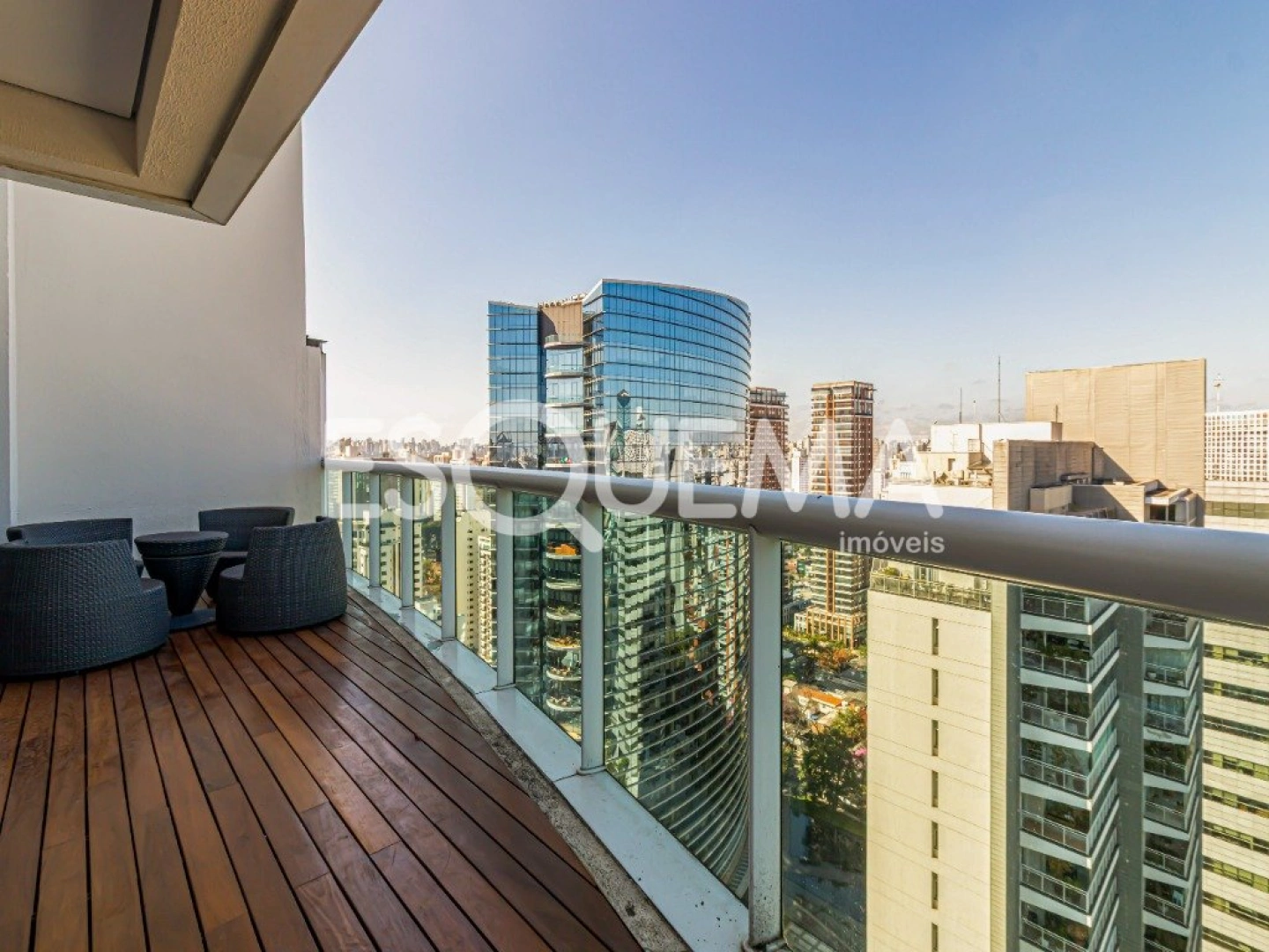Cobertura duplex com vista privilegiada no miolo do Itaim Bibi - Imagem 5