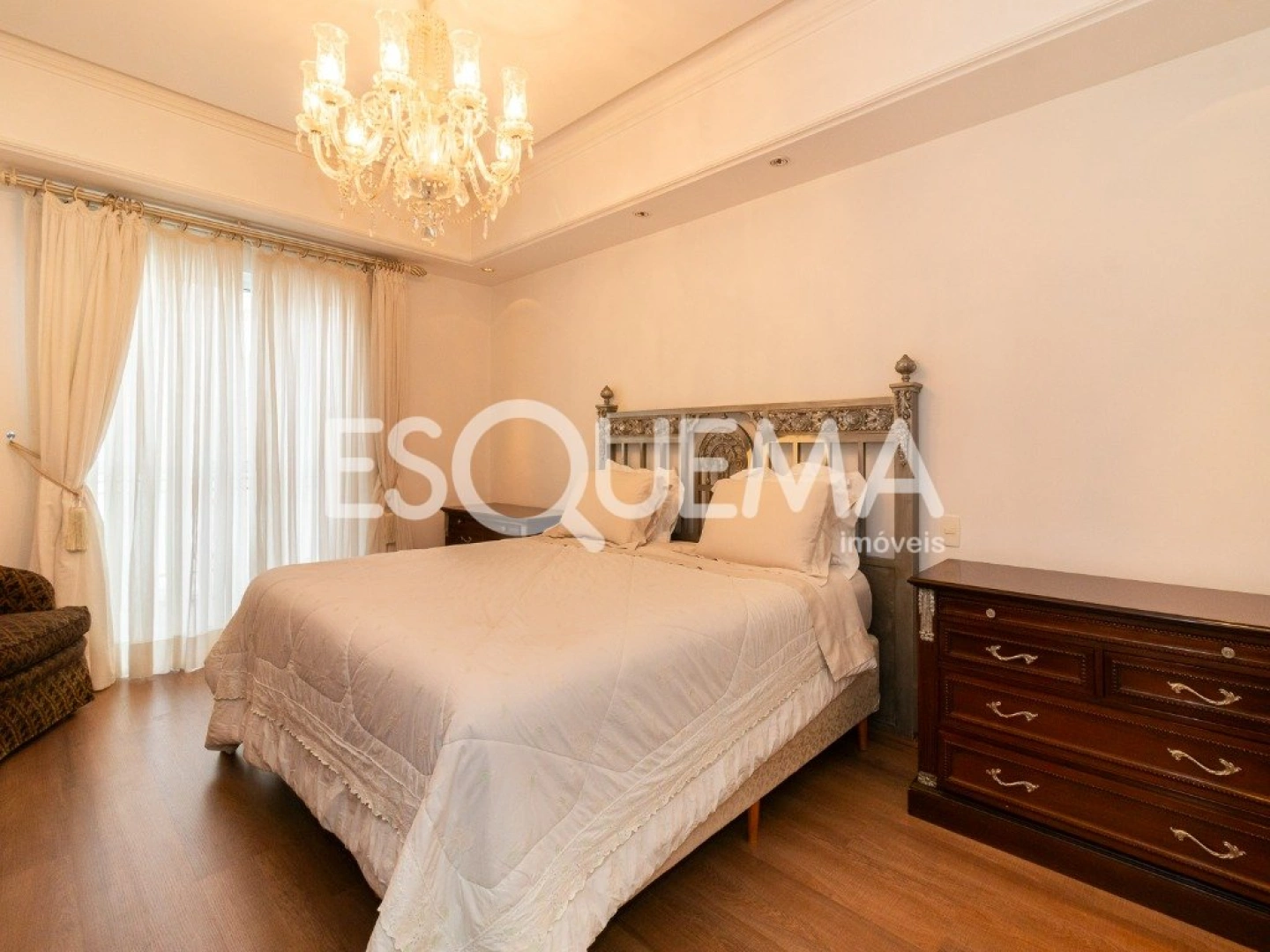 Apartamento em edifício neoclássico no Jardim América - Imagem 7