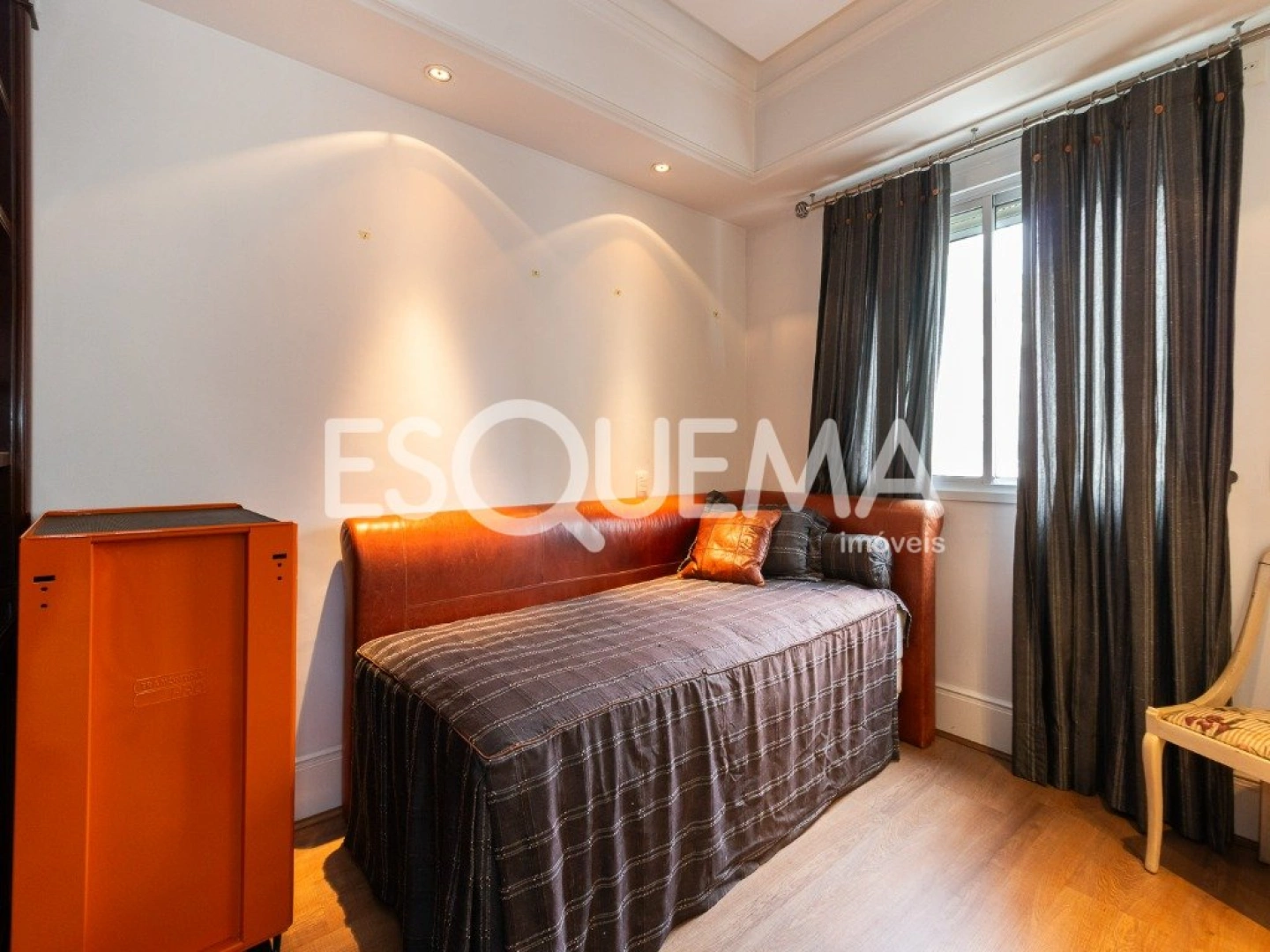 Apartamento em edifício neoclássico no Jardim América - Imagem 9