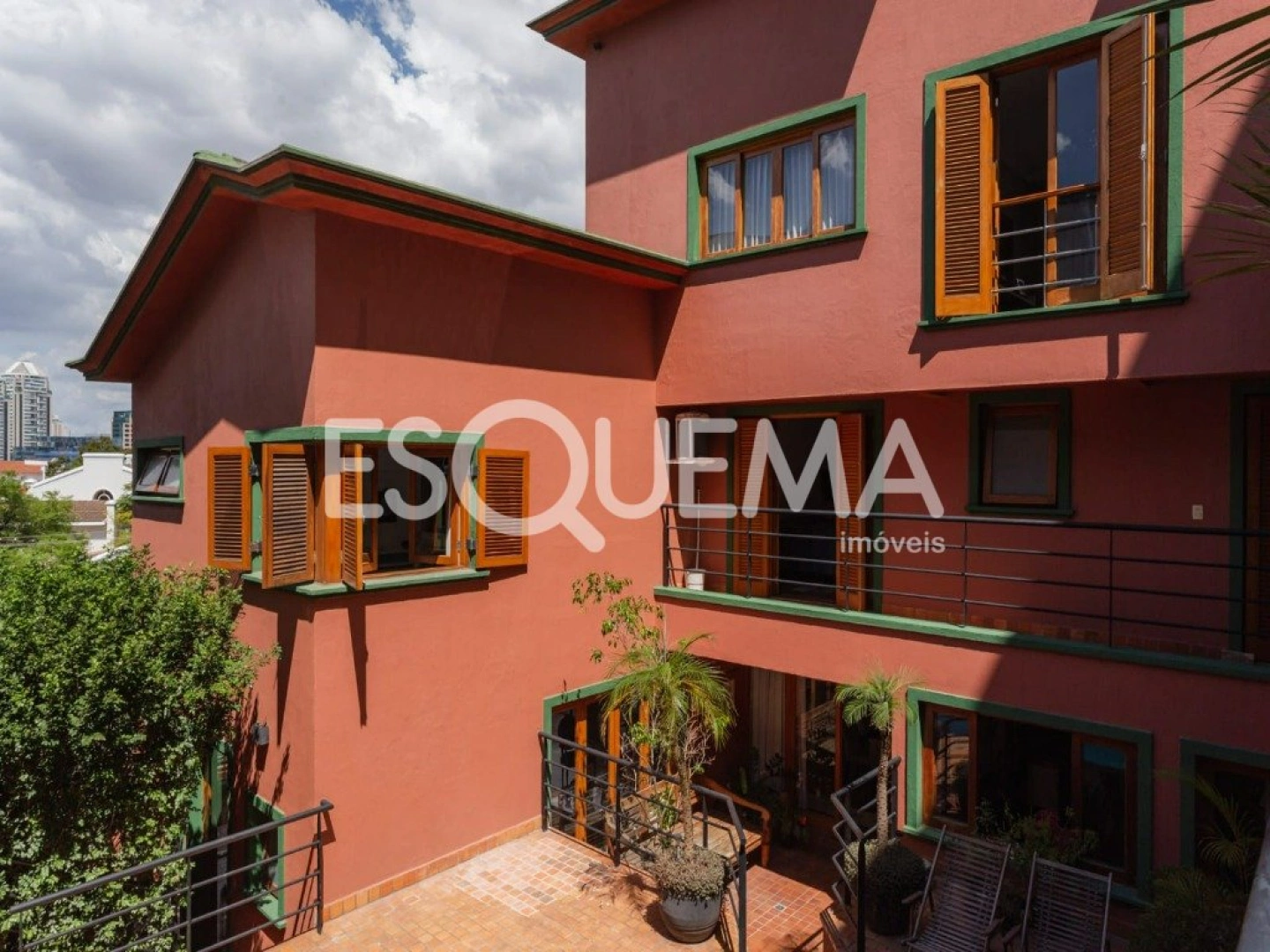 Casa próxima ao Clube Paineiras, com piscina e espaço gourmet - Imagem 12