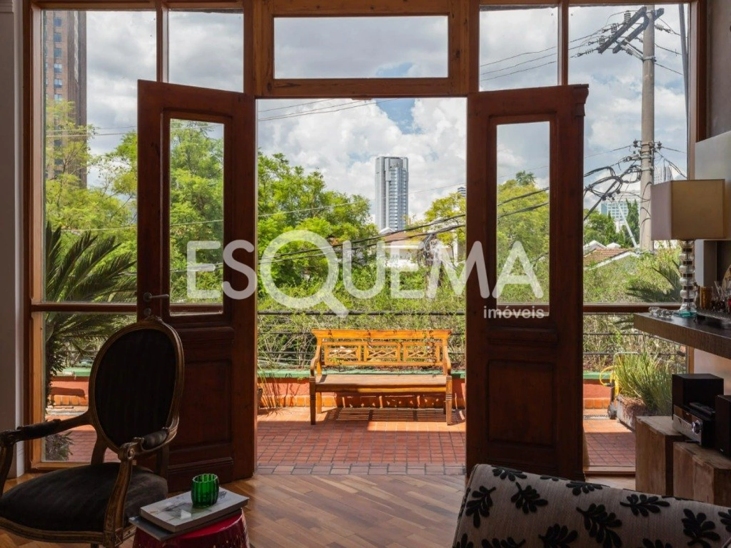 Casa próxima ao Clube Paineiras, com piscina e espaço gourmet - Imagem 4