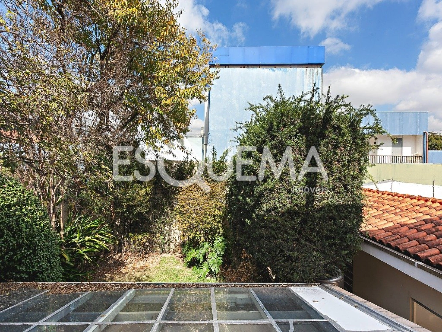 Casa próxima à Praça Panamericana - Imagem 15