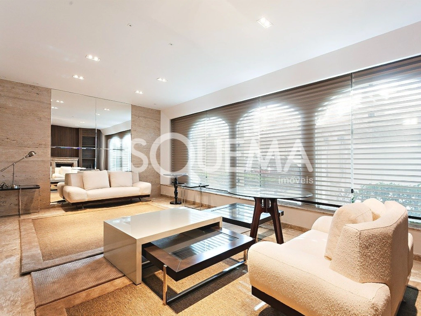 Casa próxima à Praça Panamericana - Imagem 3