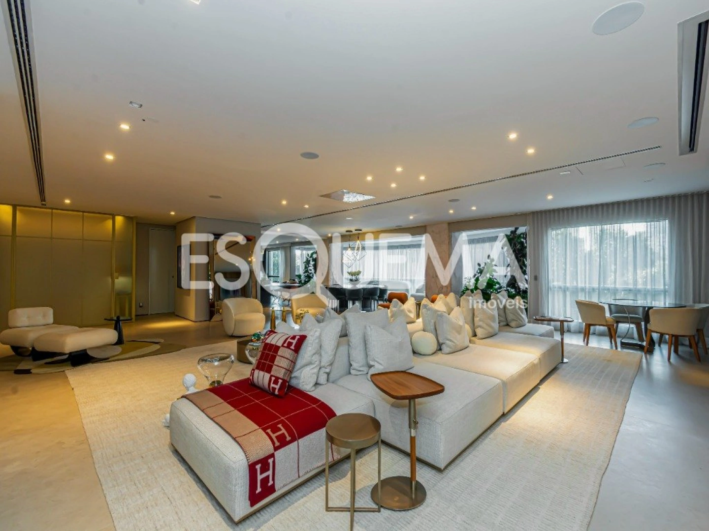 Apartamento com reforma impecável assinada pelo arquiteto Caio Bandeira - Imagem 4