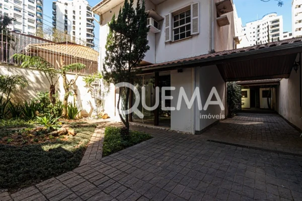 Casa próxima ao Parque Ibirapuera