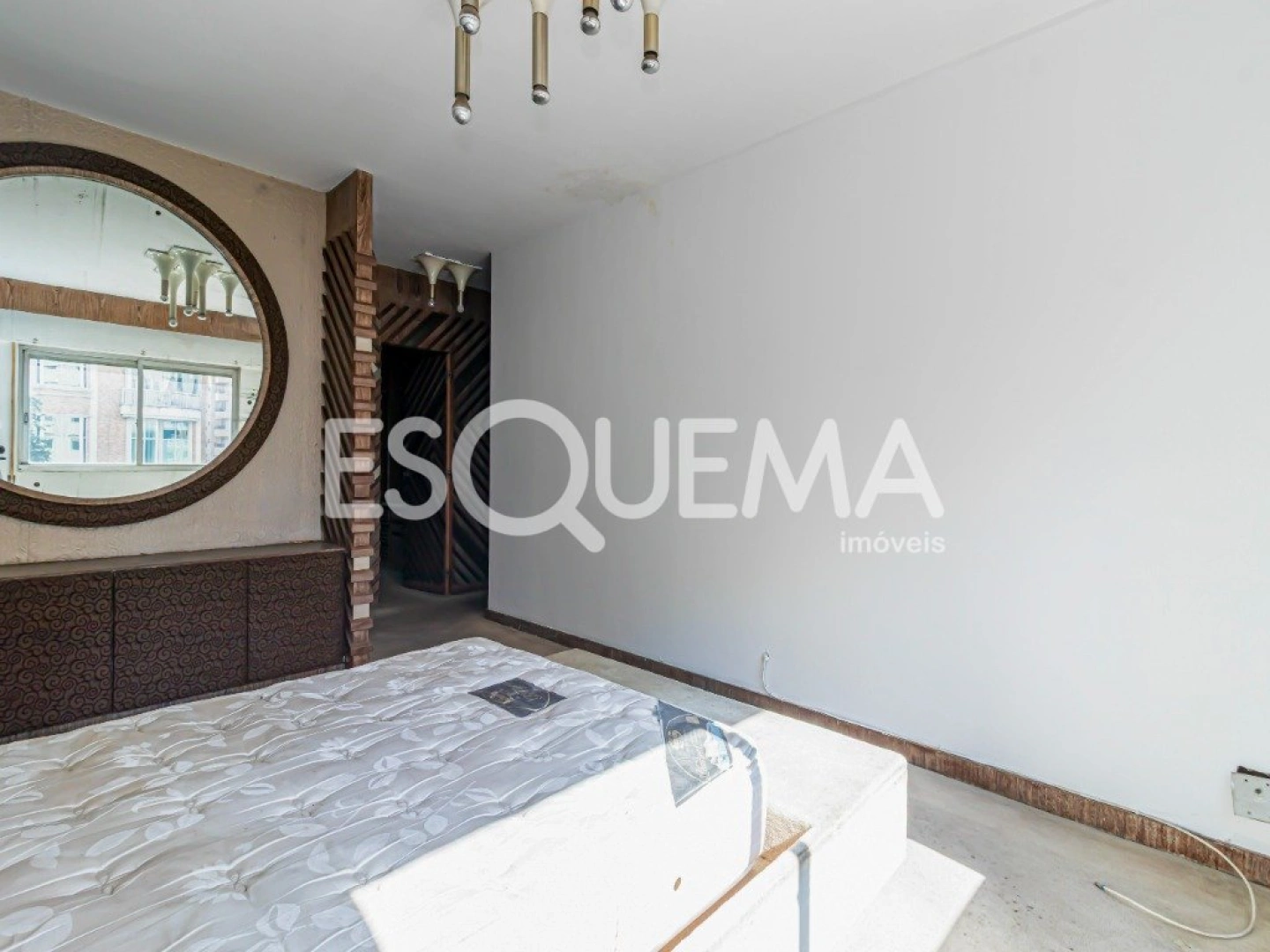 Apartamento amplo com ambientes bem distribuídos em ótima localização - Imagem 8