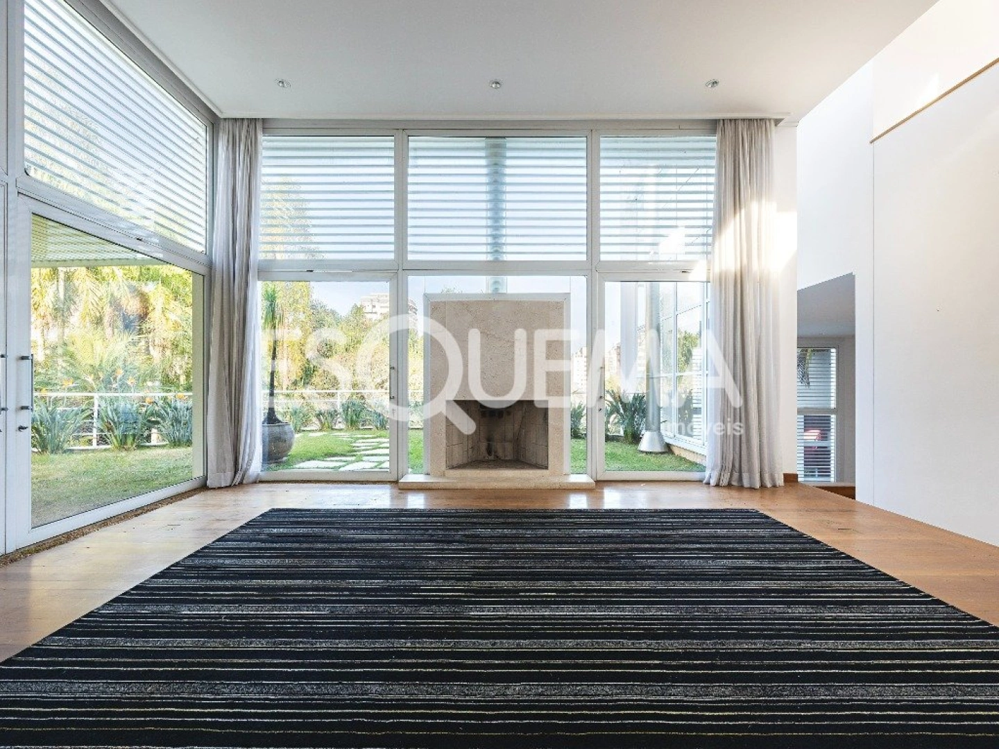 Casa em condomínio exclusivo no Real Parque - Imagem 10