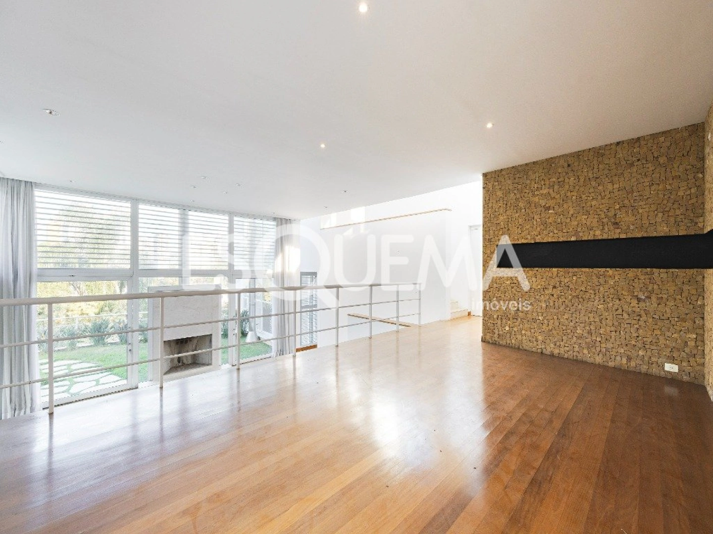 Casa em condomínio exclusivo no Real Parque - Imagem 12