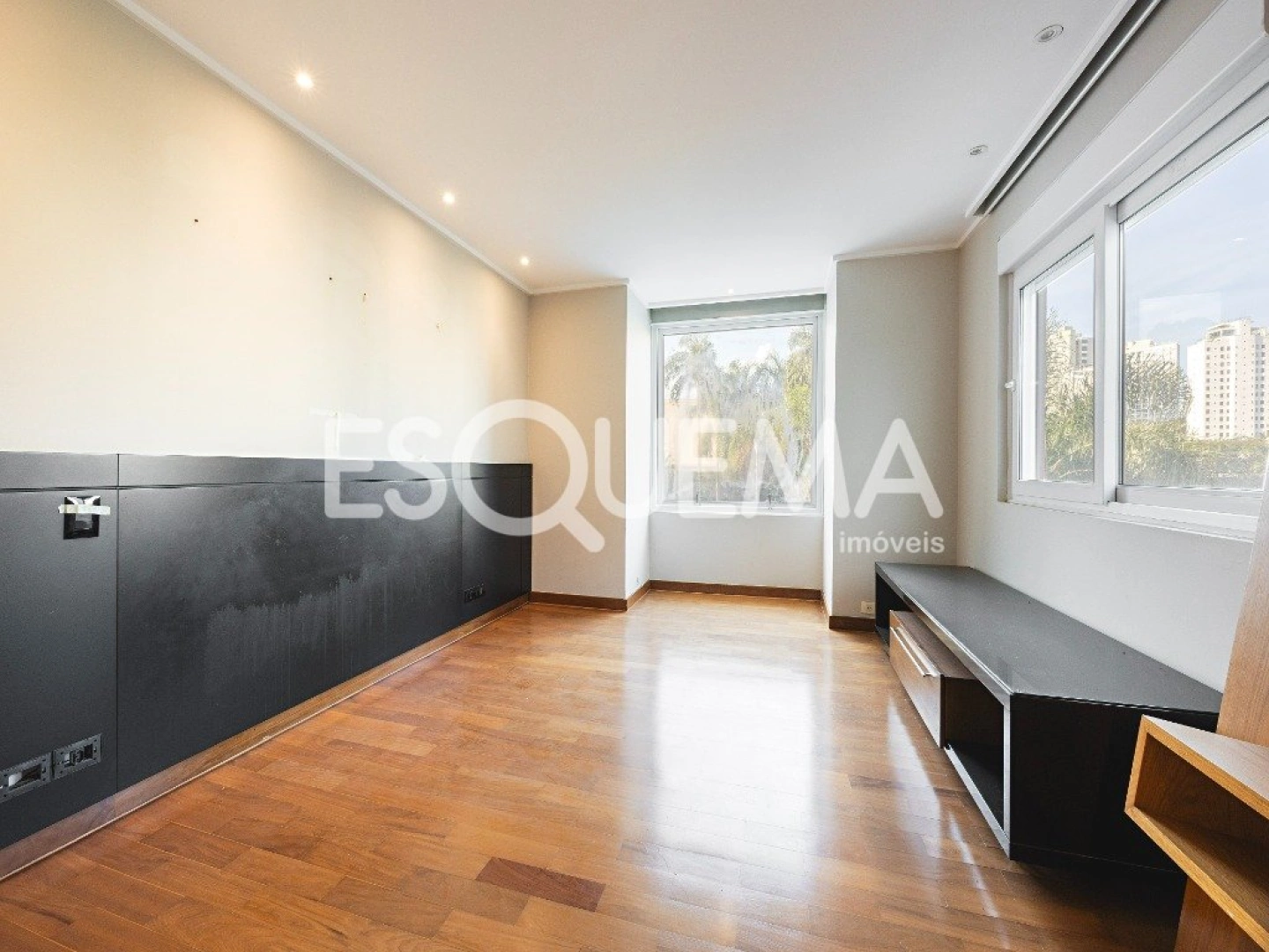 Casa em condomínio exclusivo no Real Parque - Imagem 15