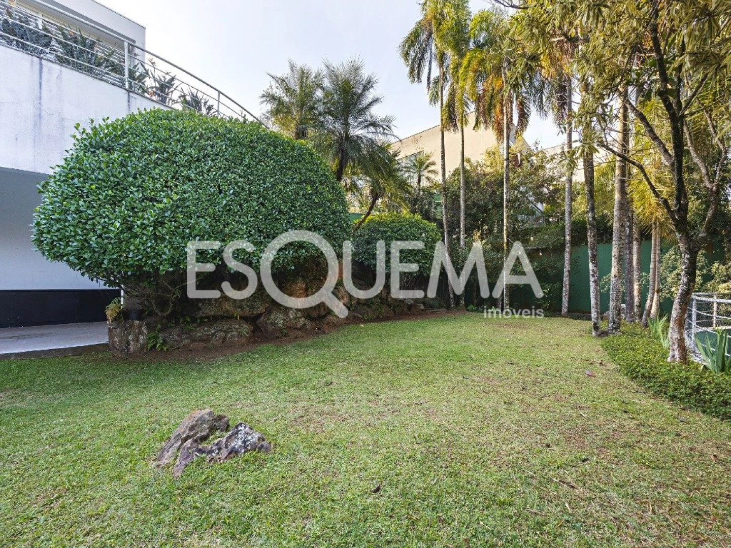 Casa em condomínio exclusivo no Real Parque - Imagem 5
