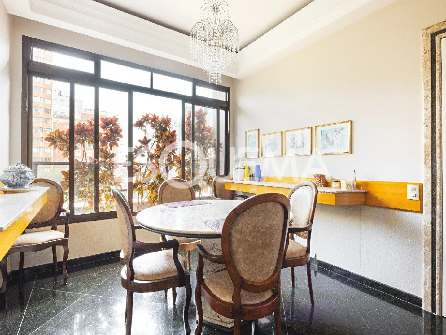 Apartamento exclusivo em excelente localização - Imagem 14