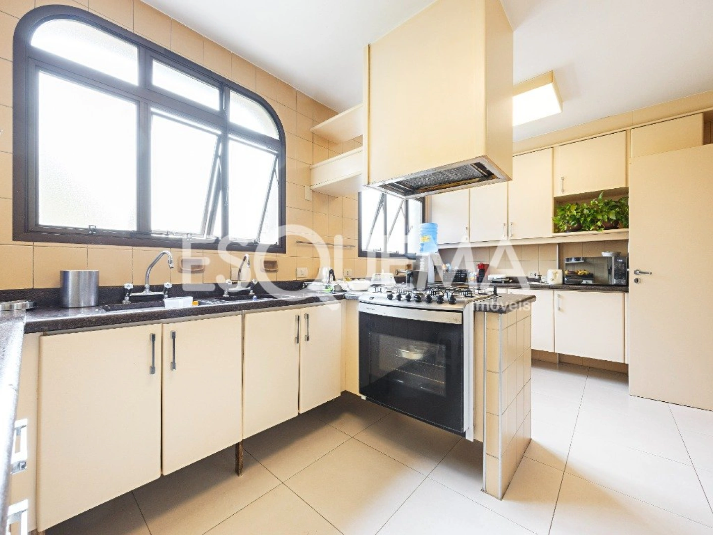 Apartamento exclusivo em excelente localização - Imagem 15