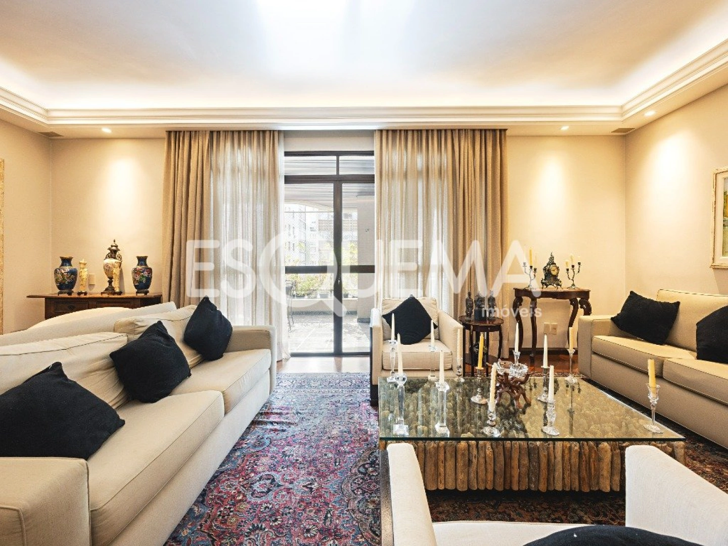 Apartamento exclusivo em excelente localização - Imagem 1
