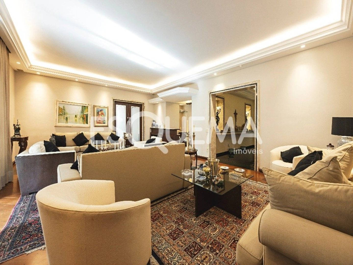 Apartamento exclusivo em excelente localização - Imagem 3