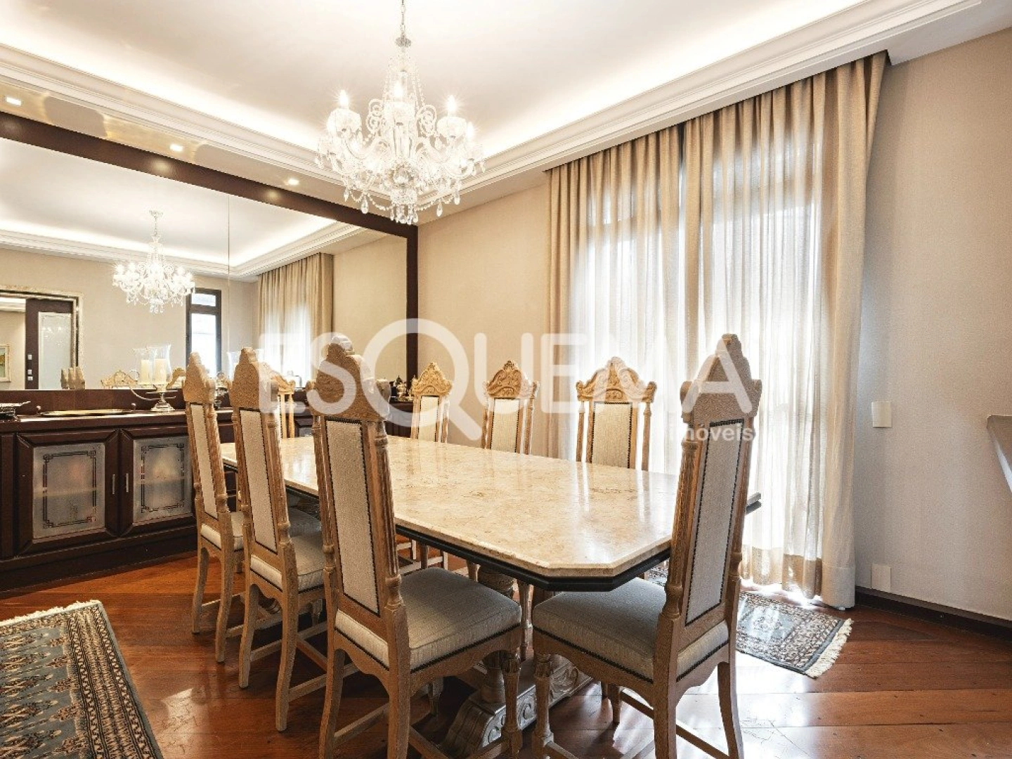 Apartamento exclusivo em excelente localização - Imagem 4