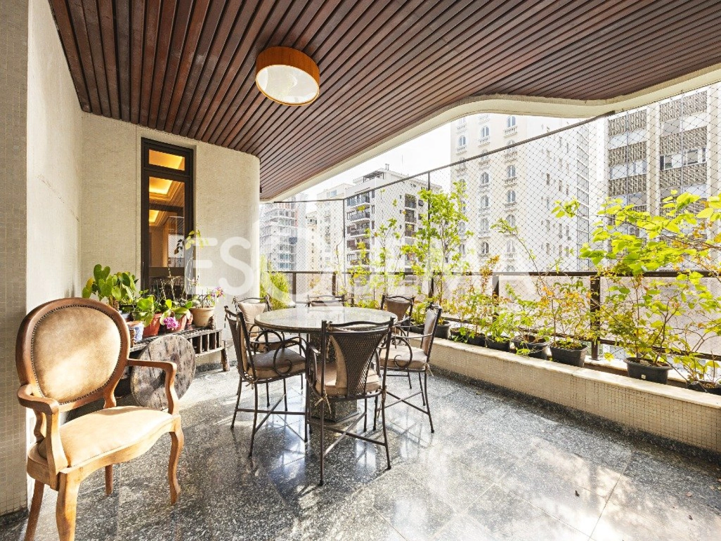 Apartamento exclusivo em excelente localização - Imagem 5
