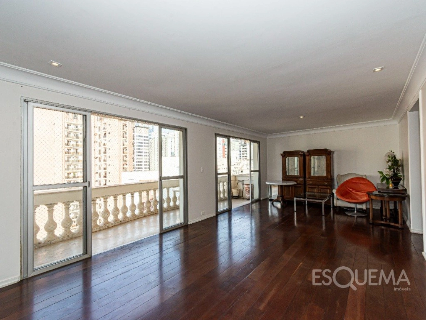 Apartamento com 3 dormitórios no Jardim América - Imagem 9