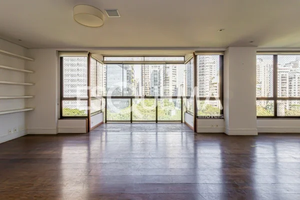 Apartamento a poucos passos do Parque do Povo