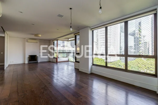 Apartamento a poucos passos do Parque do Povo