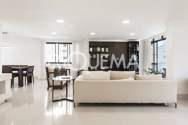 Apartamento com vista panorâmica do Jardim América