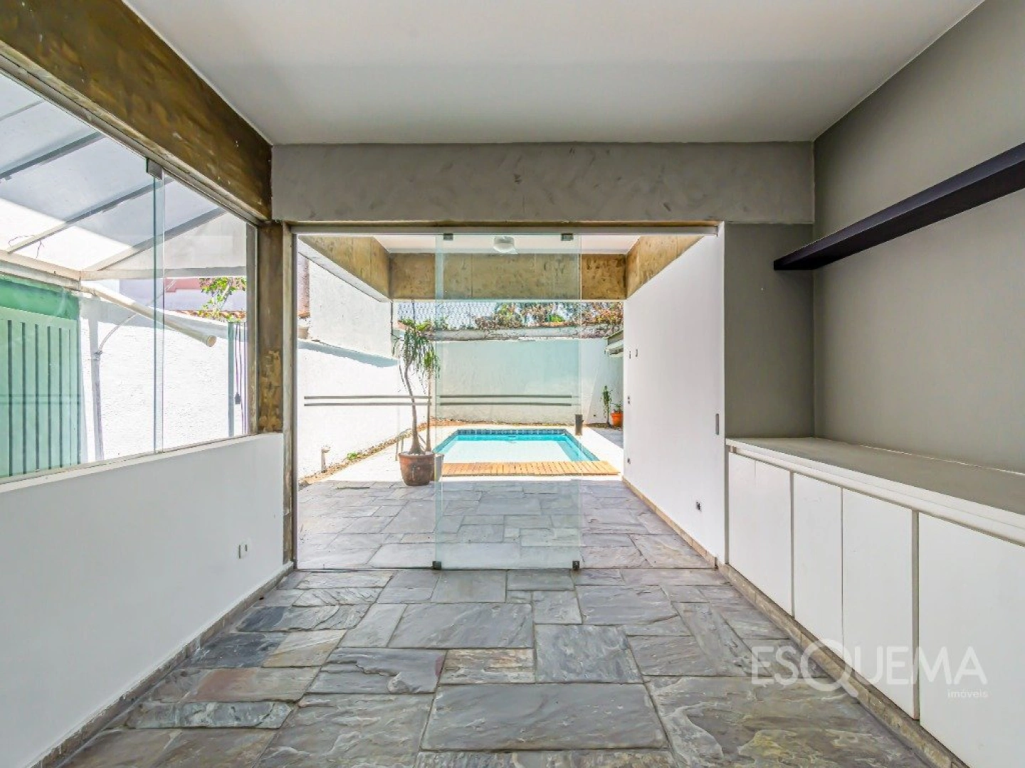 Casa em excelente localização no Jardim Europa - Imagem 8