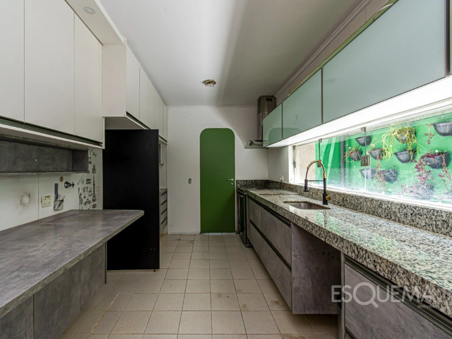 Casa em excelente localização no Jardim Europa - Imagem 9
