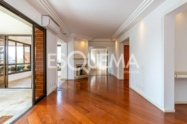 Apartamento excelente em localização privilegiada