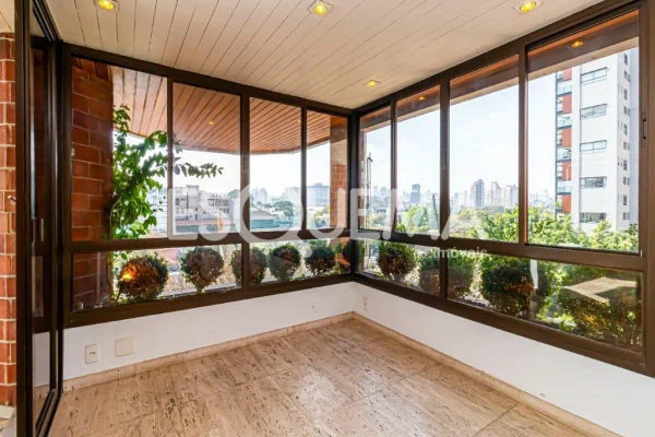 Apartamento excelente em localização privilegiada