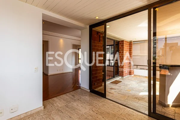 Apartamento excelente em localização privilegiada