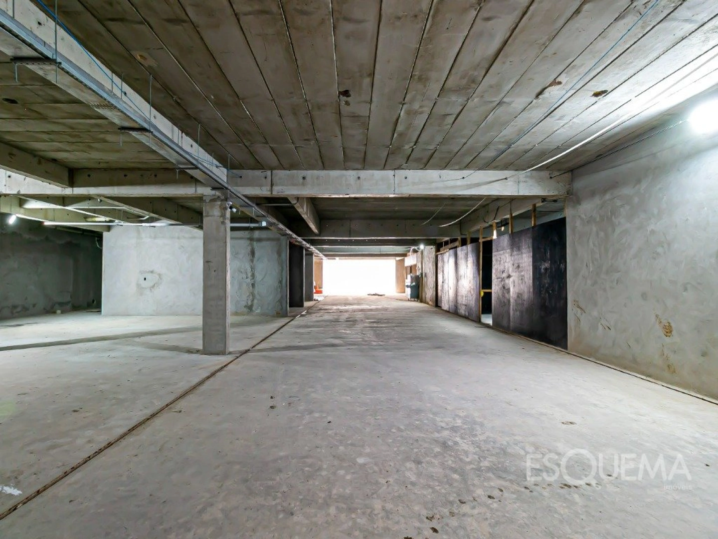 Casa em condomínio exclusivo com apenas 3 residências - Imagem 10