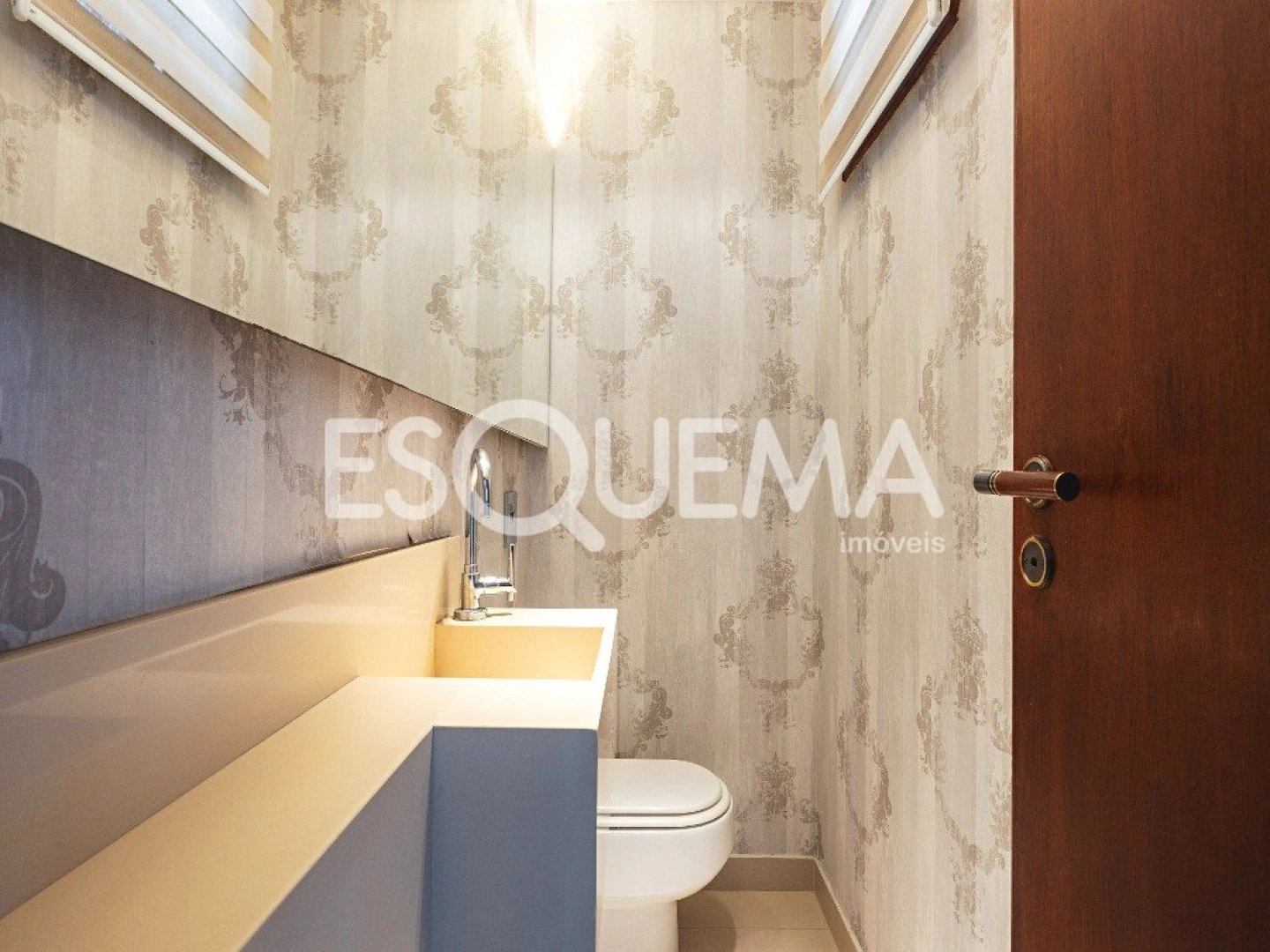 Casa em estilo europeu em rua fechada - Imagem 8