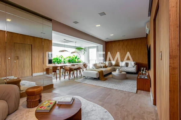 Apartamento reformado em condomínio contemporâneo