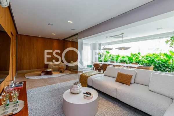 Apartamento reformado em condomínio contemporâneo