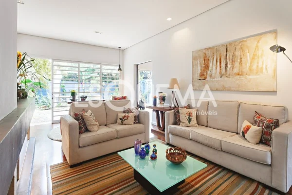 Casa em Alto de Pinheiros