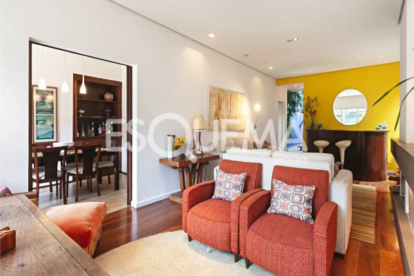 Casa em Alto de Pinheiros