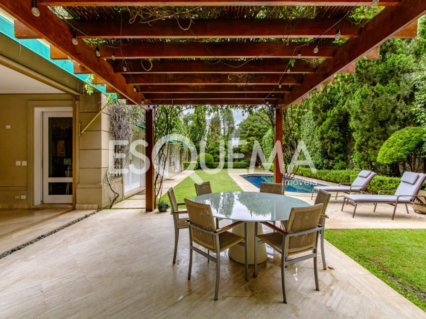 Casa com piscina aquecida e espaço gourmet no Jardim Luzitânia - Imagem 6