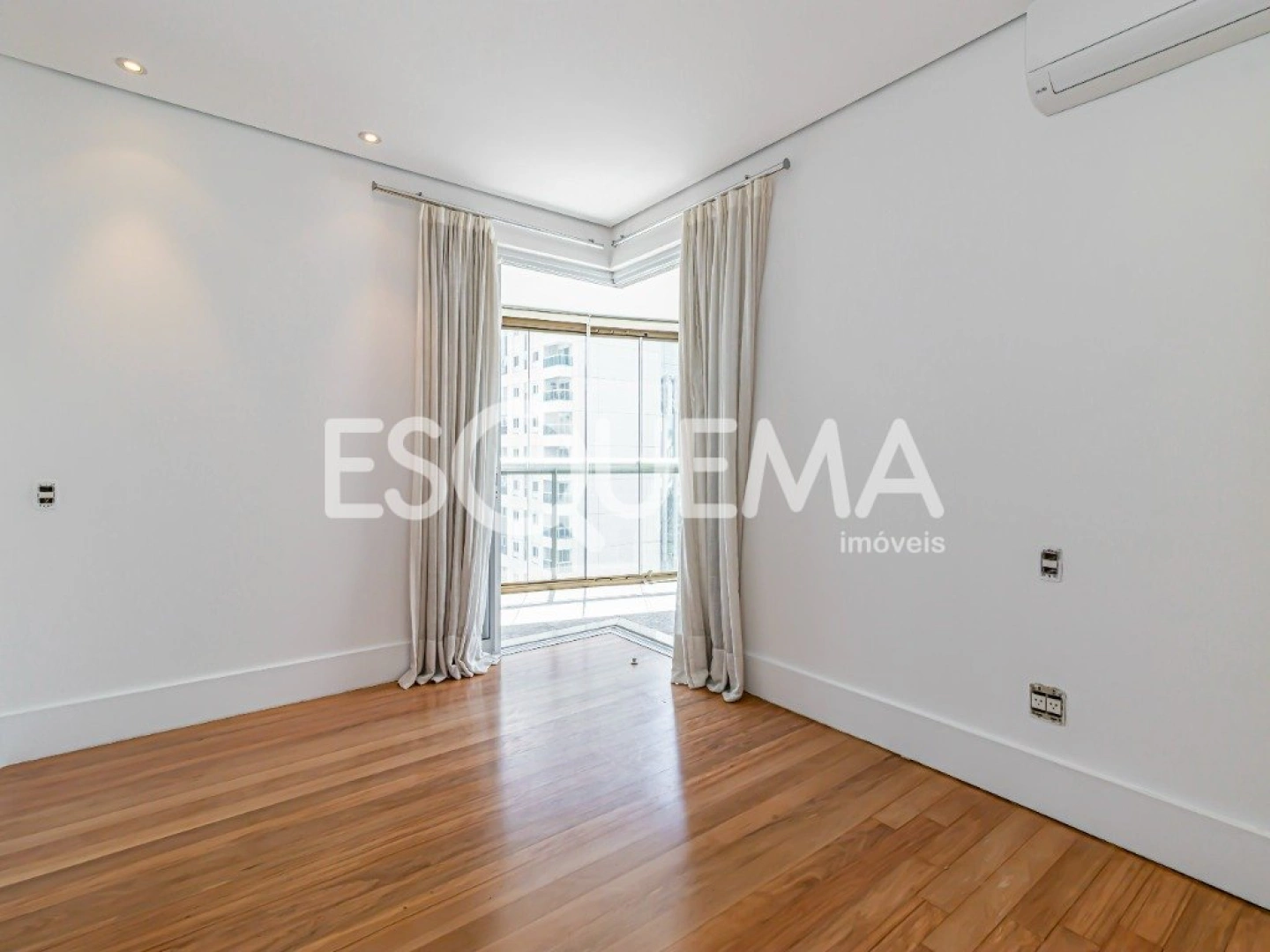 Apartamento diferenciado em rua tranquila no Itaim Bibi - Imagem 9