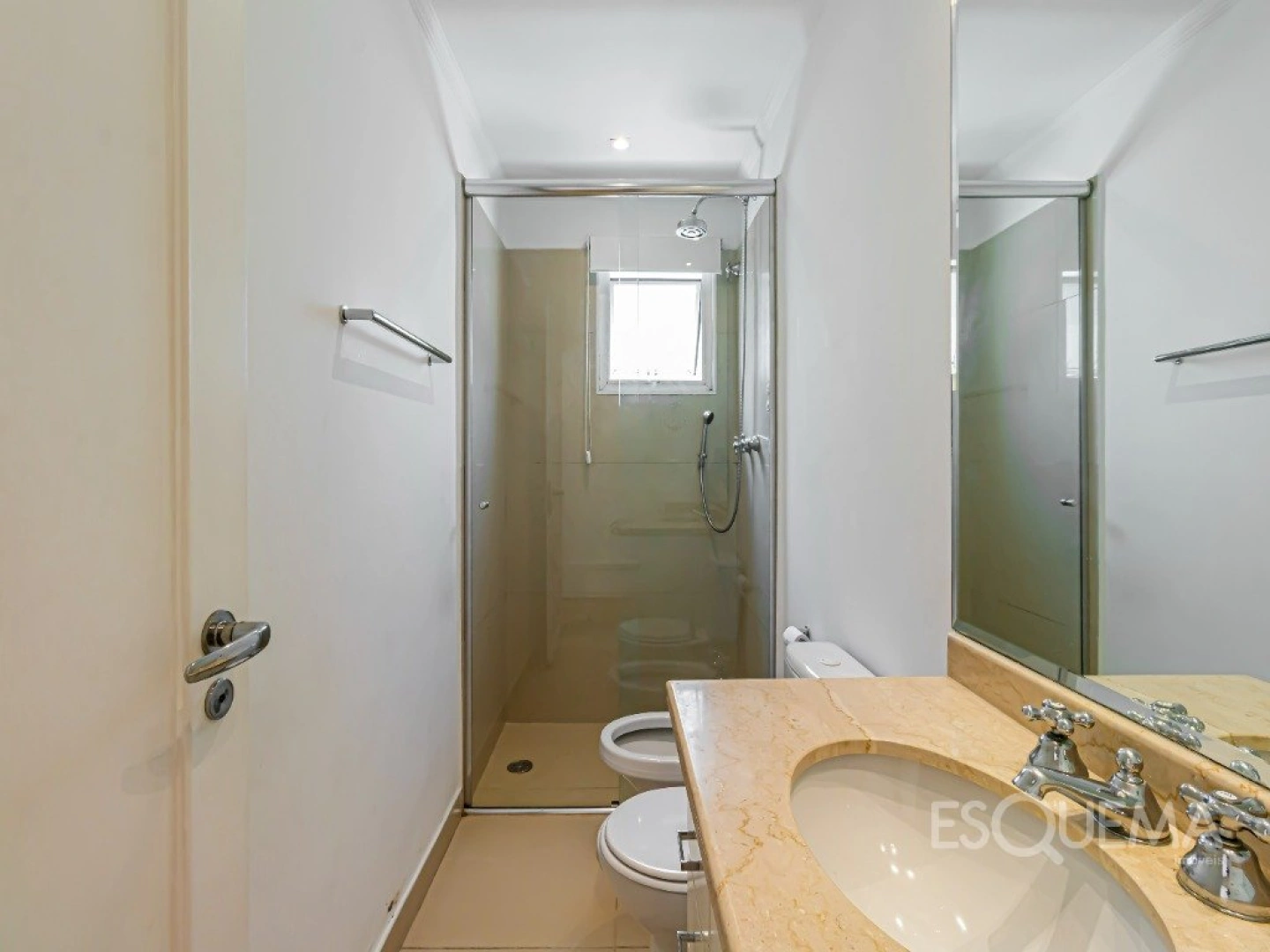 Apartamento em excelente localização com planta bem distribuída - Imagem 11