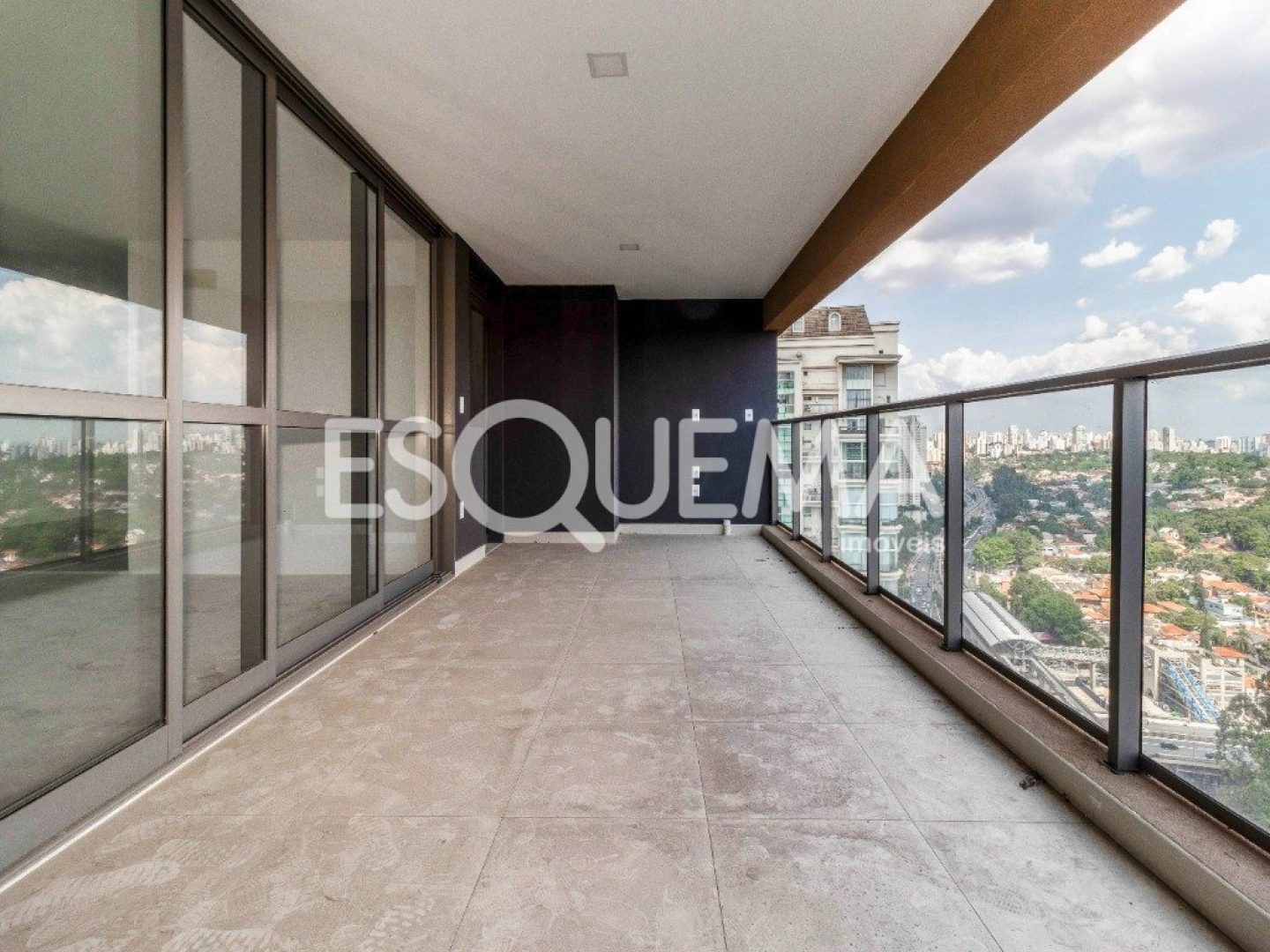 Apartamento novo, com ampla varanda e vista panorâmica - Imagem 7