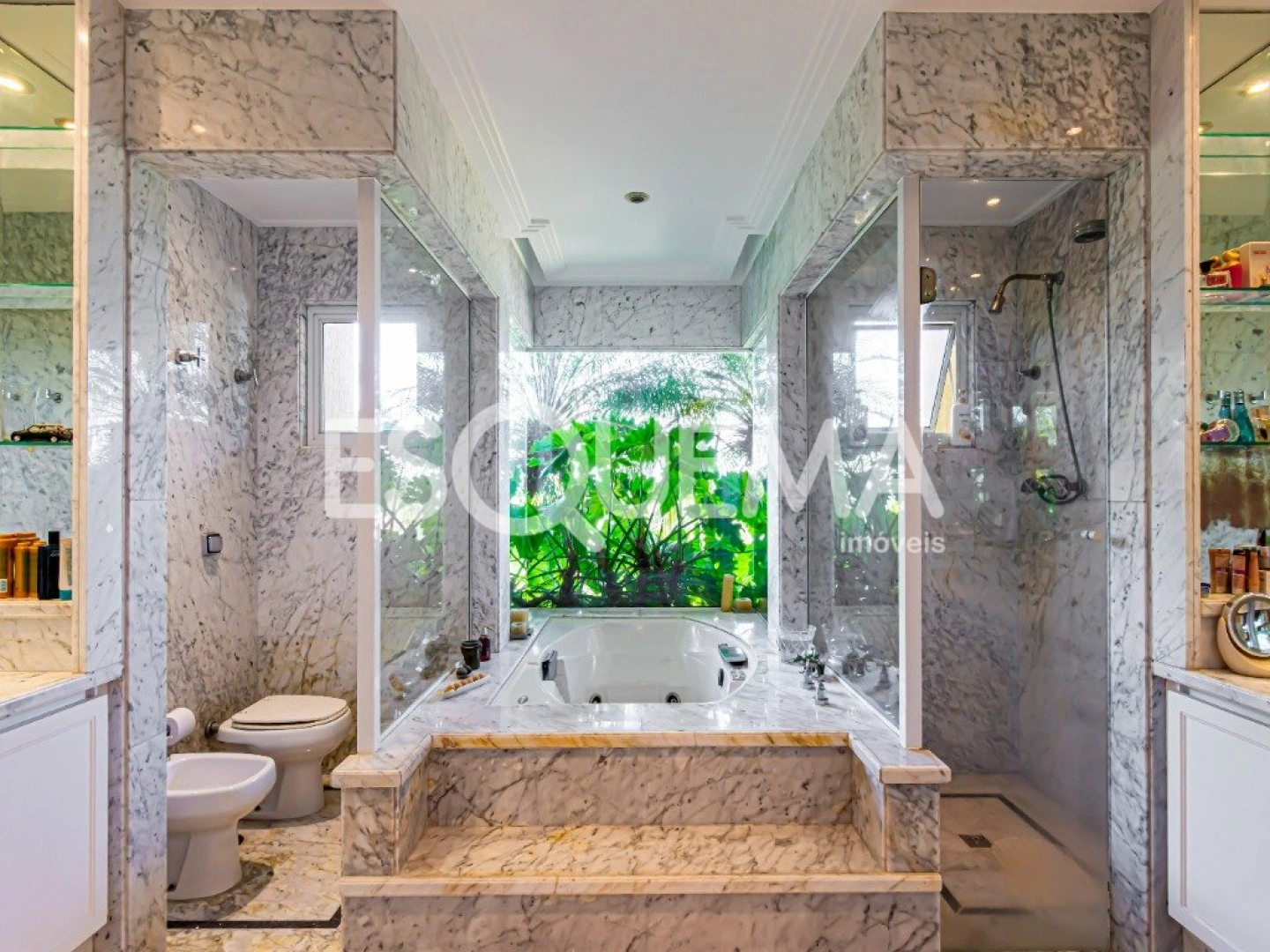 Casa com piscina, jacuzzi e vista privilegiada no Jardim Guedala - Imagem 13