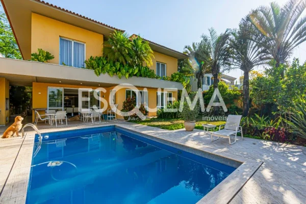 Casa com piscina, jacuzzi e vista privilegiada no Jardim Guedala