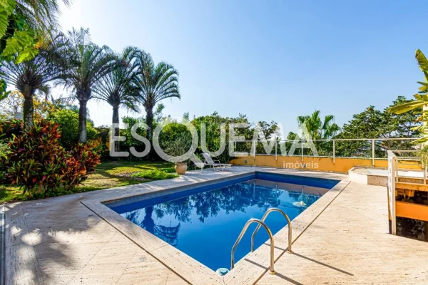 Casa com piscina, jacuzzi e vista privilegiada no Jardim Guedala