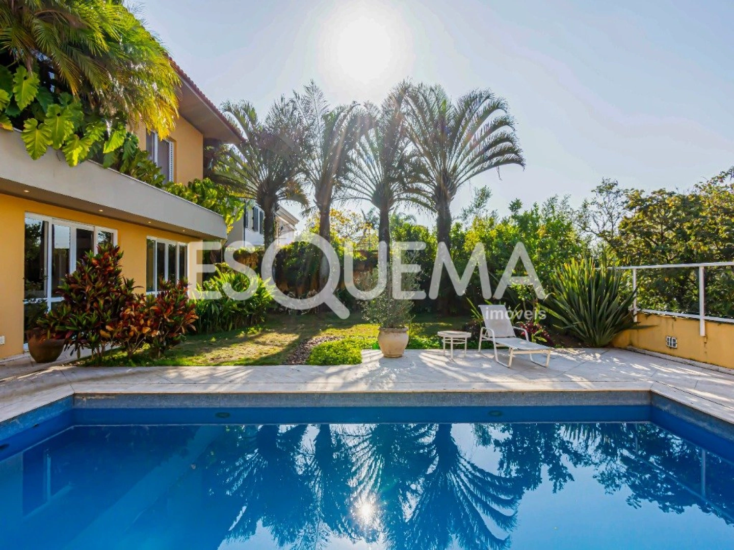 Casa com piscina, jacuzzi e vista privilegiada no Jardim Guedala - Imagem 3