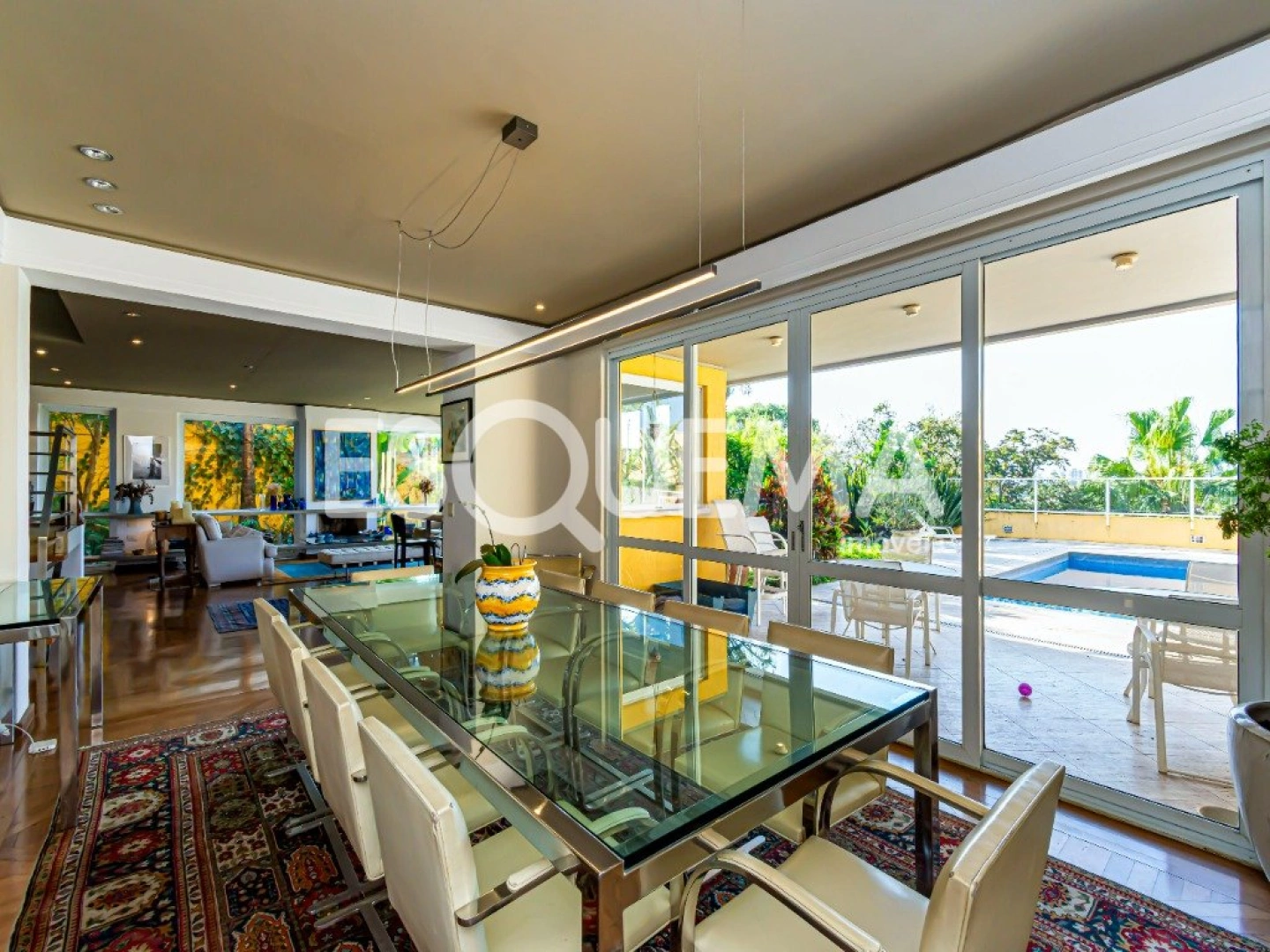 Casa com piscina, jacuzzi e vista privilegiada no Jardim Guedala - Imagem 8