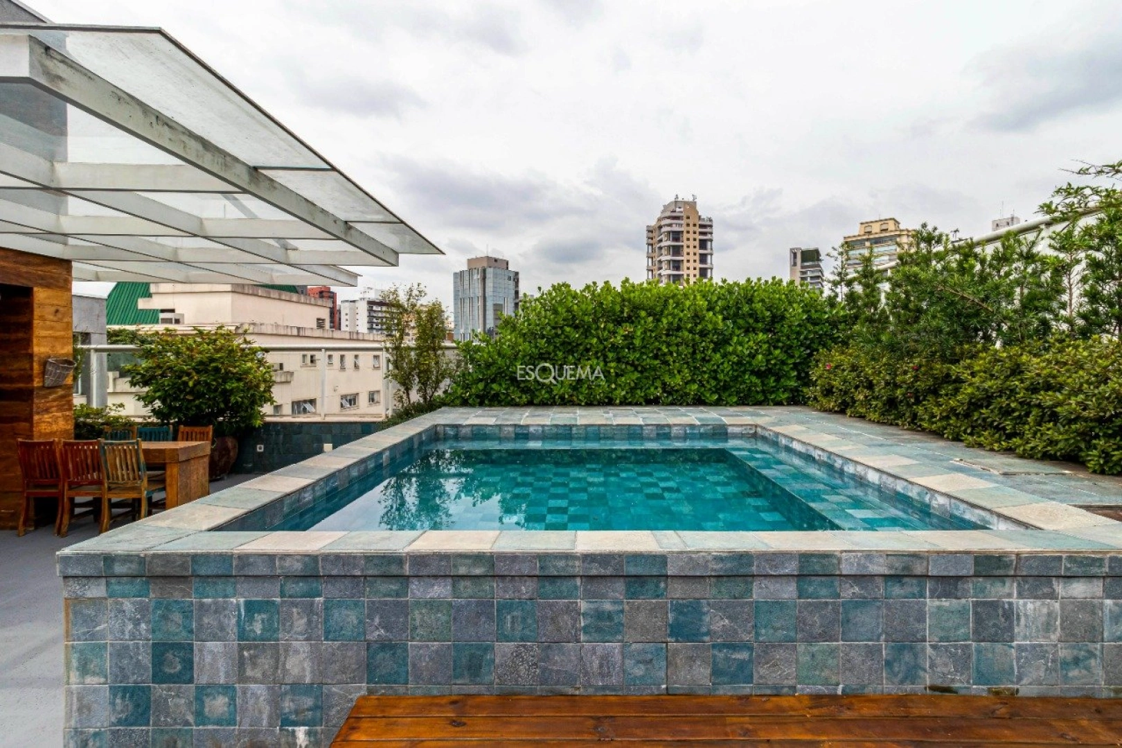 Cobertura com vista privilegiada - Imagem 15
