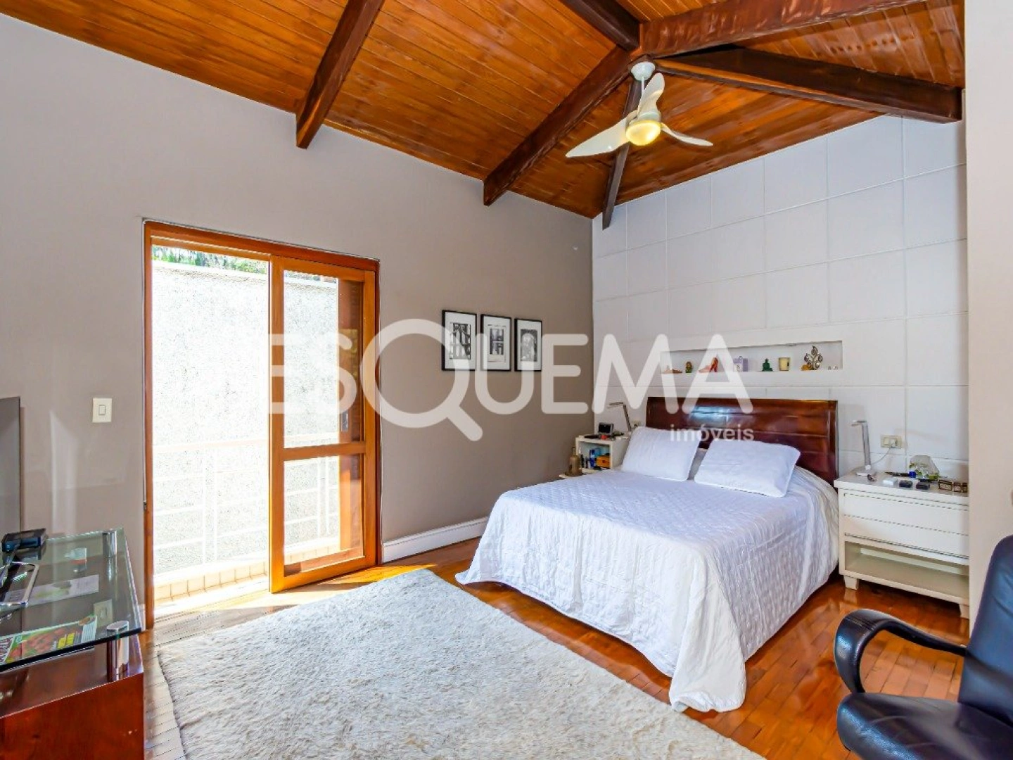 Casa em rua fechada com piscina aquecida - Imagem 12