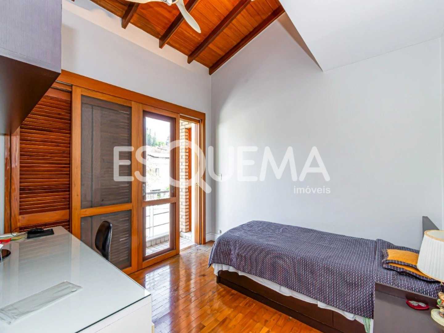 Casa em rua fechada com piscina aquecida - Imagem 14