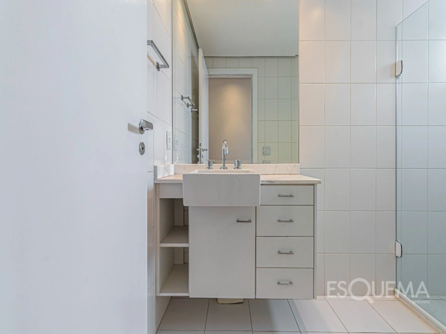 Apartamento no Alto de Pinheiros com vista para a copa das árvores - Imagem 15