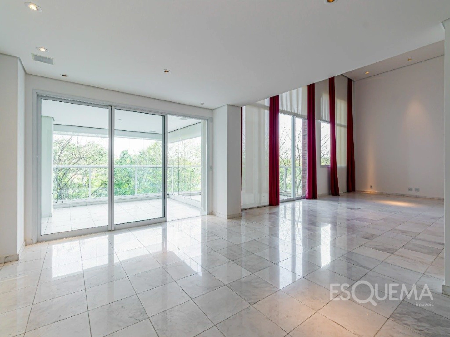Apartamento no Alto de Pinheiros com vista para a copa das árvores - Imagem 1